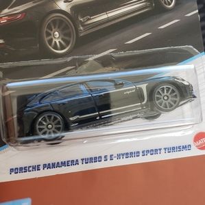 hot wheels premium sedan